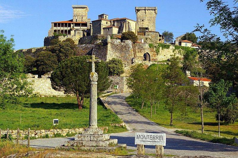 Imágenes del punto de interés Castillo de Monterrey