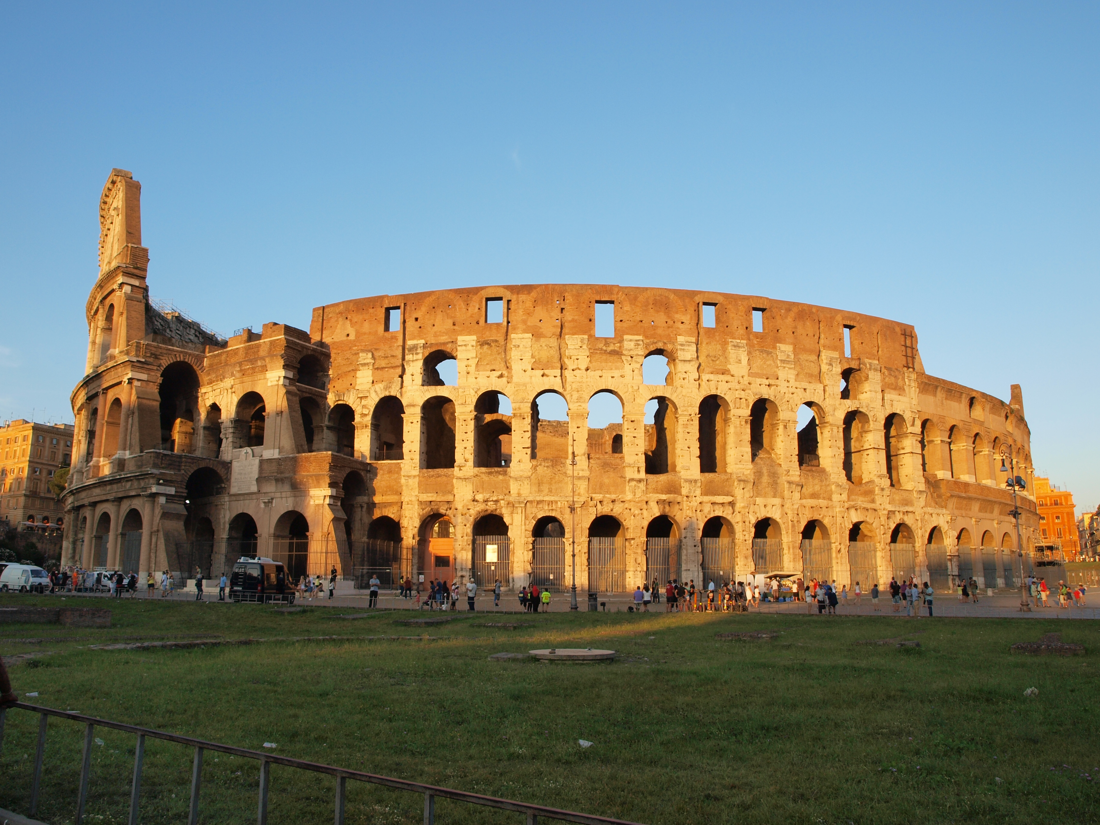 Imágenes del punto de interés Coliseo