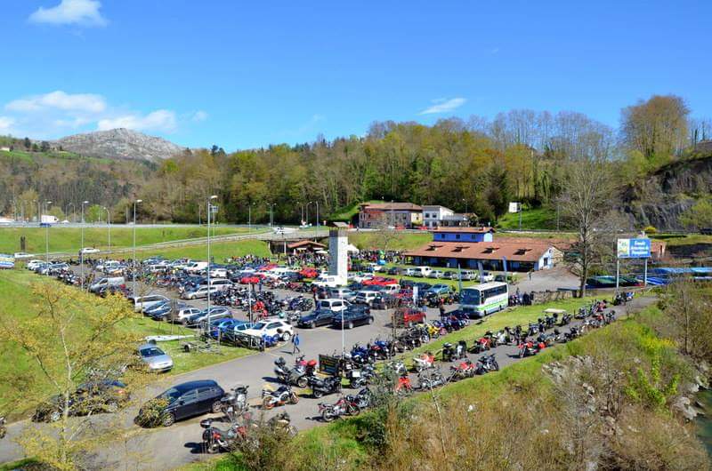 Imágenes del punto de interés Chiringuito motero de Arriondas