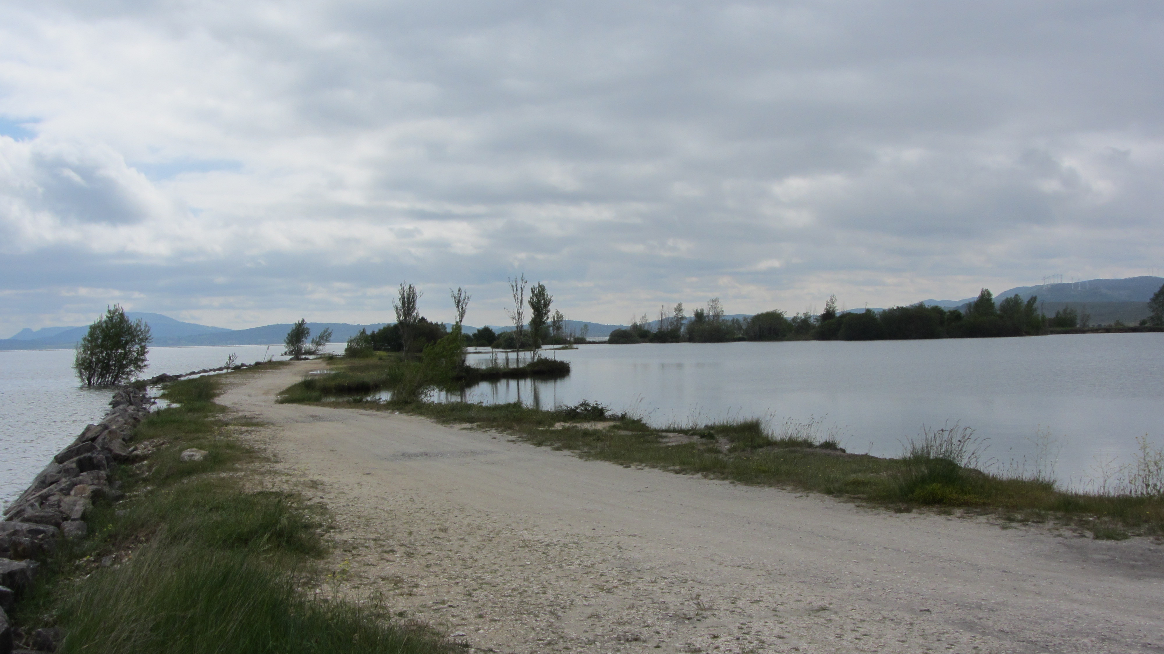 Imágenes del punto de interés Puntal playas de Arija