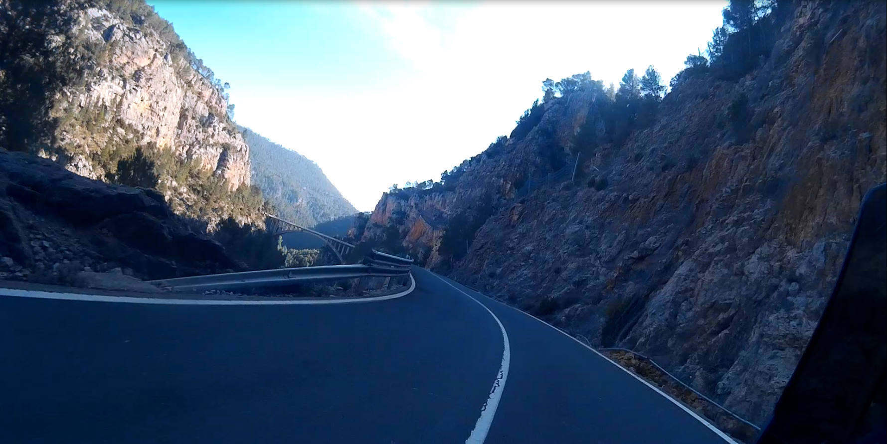 Imágenes del punto de interés CM-2203