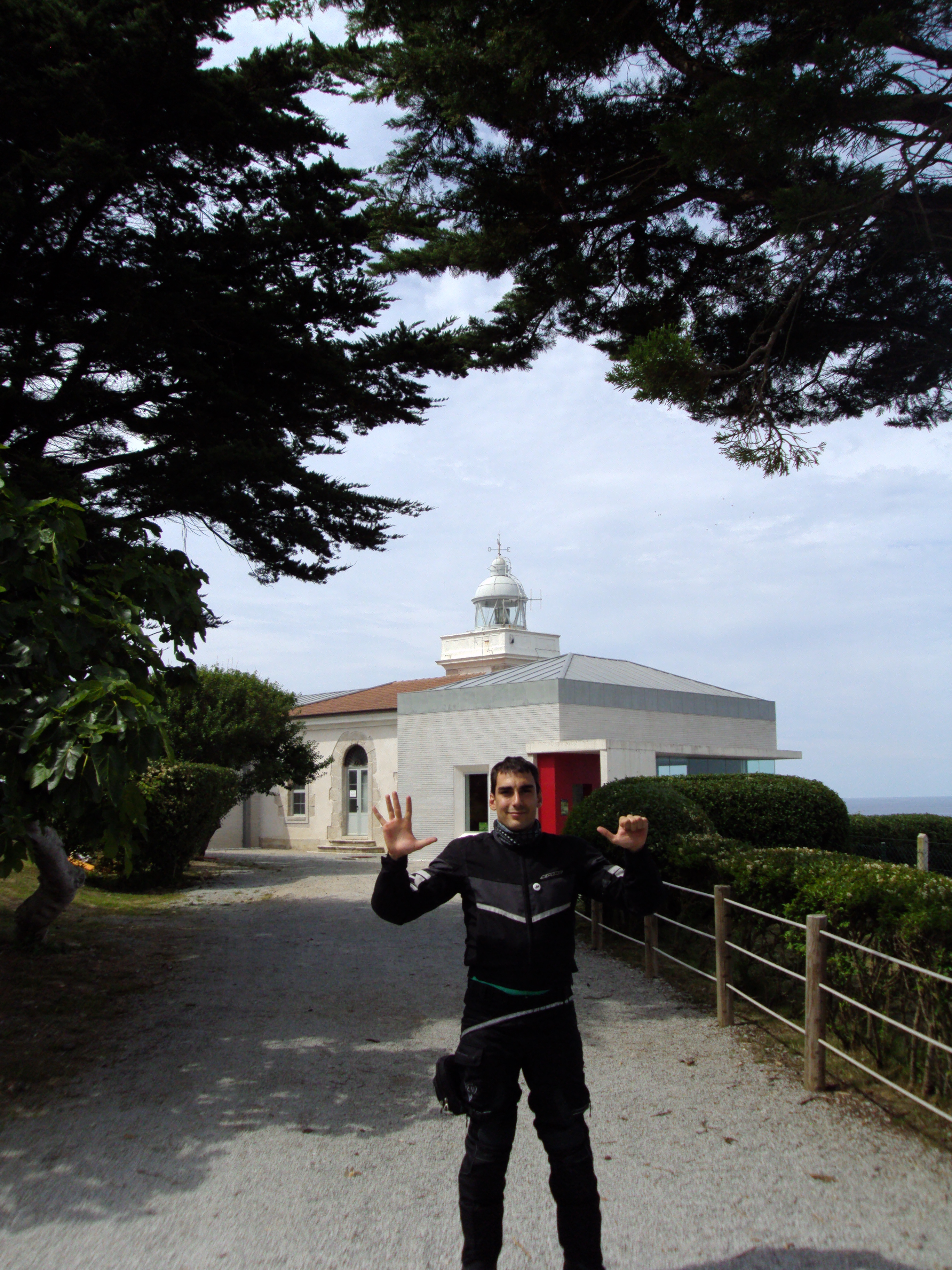 Imágenes del punto de interés Faro de Punta Silla, San Vicente de la Barquera (Cantabria)