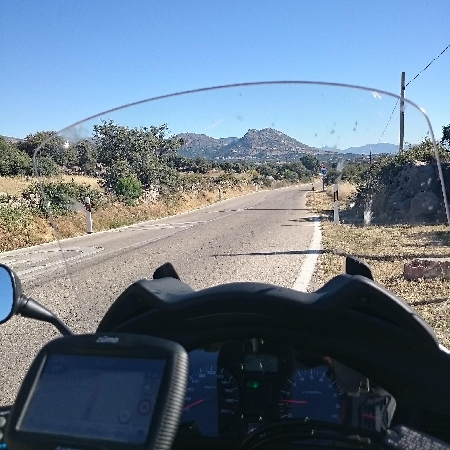 Imágenes del punto de interés SALIENDO DE FRESNEDILLAS DE LA OLIVA