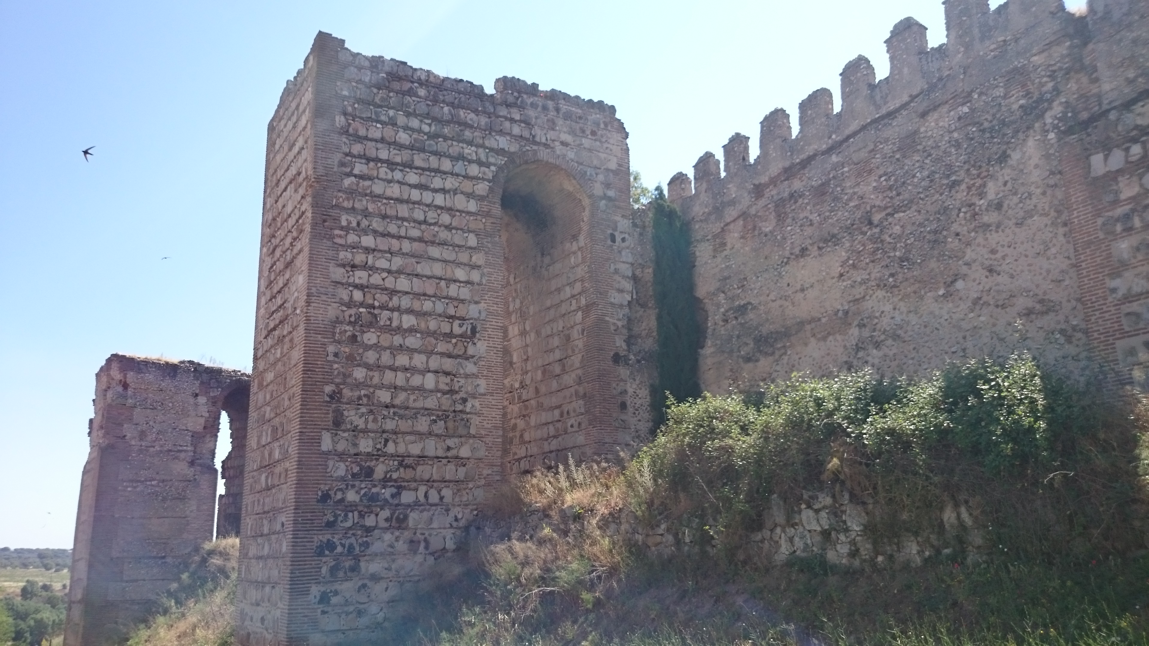 Imágenes del punto de interés CASTILLO DE ESCALONA