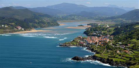 Imagen sobre la ruta Paseo por Bizkaia (principio y fin en Urdaibai)
